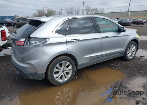 2020 Ford Edge Titanium z USA, uszkodzony, nr VIN 2FMPK4K91LBB35370